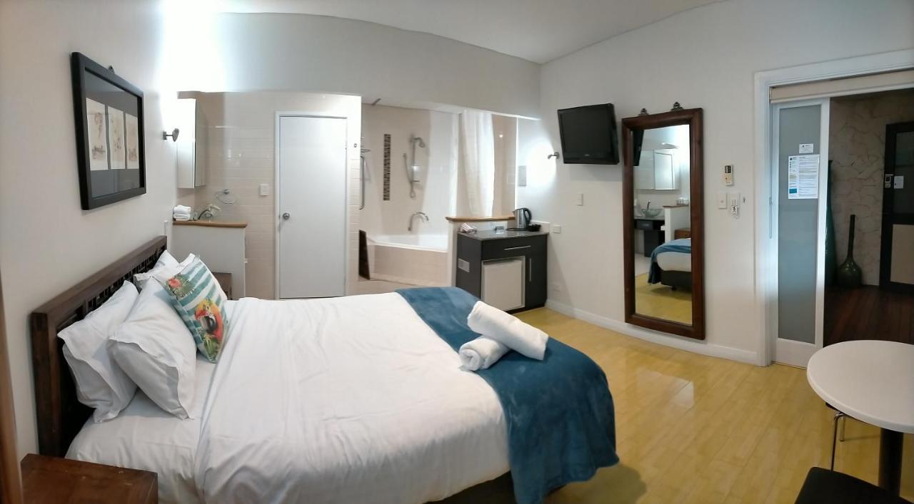 Dunsborough Apartments & Suites Экстерьер фото