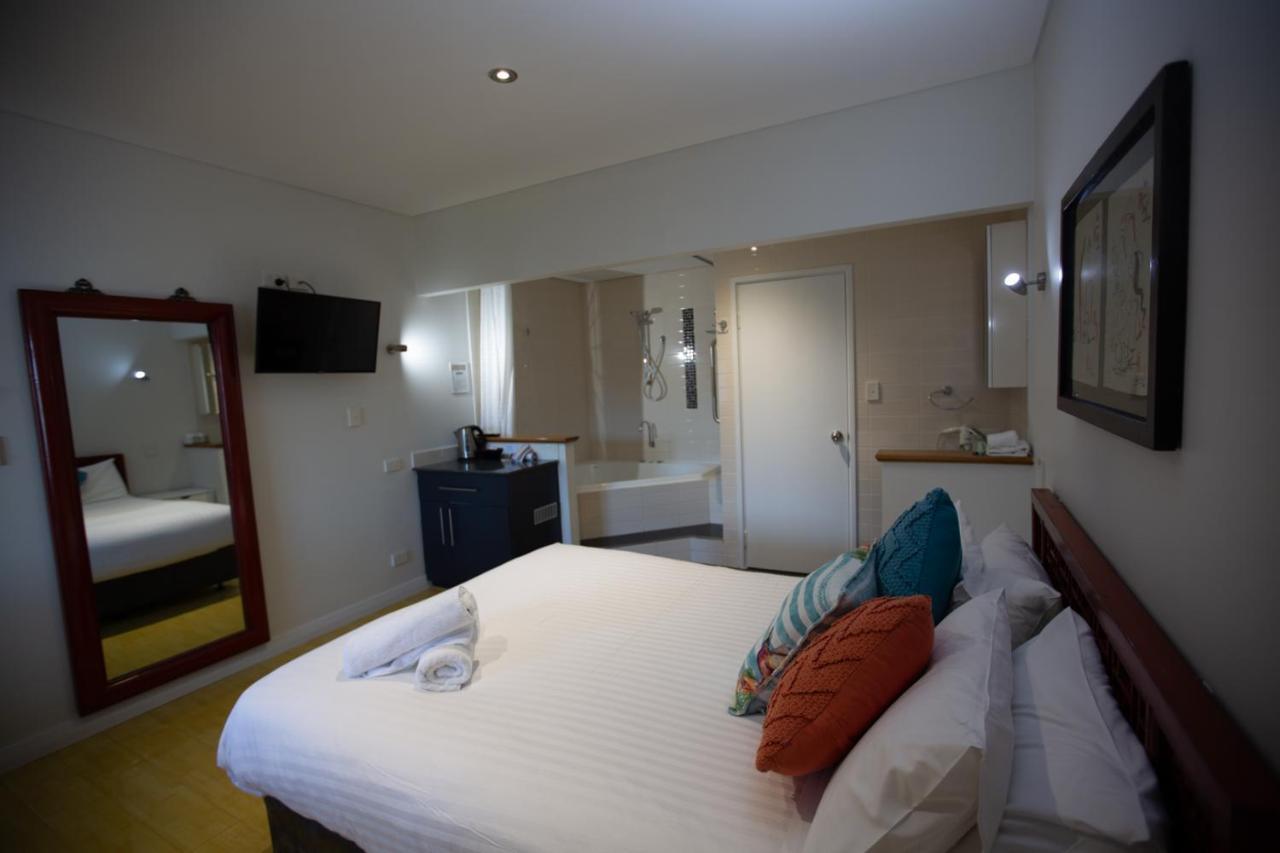 Dunsborough Apartments & Suites Экстерьер фото