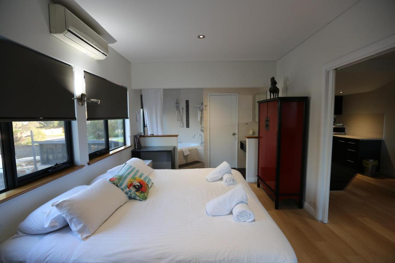 Dunsborough Apartments & Suites Экстерьер фото