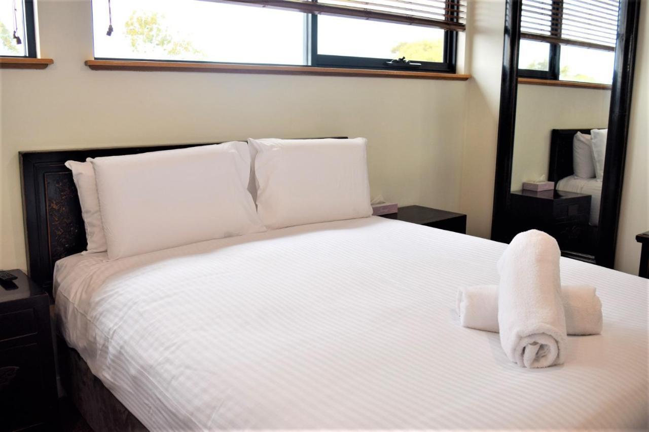 Dunsborough Apartments & Suites Экстерьер фото