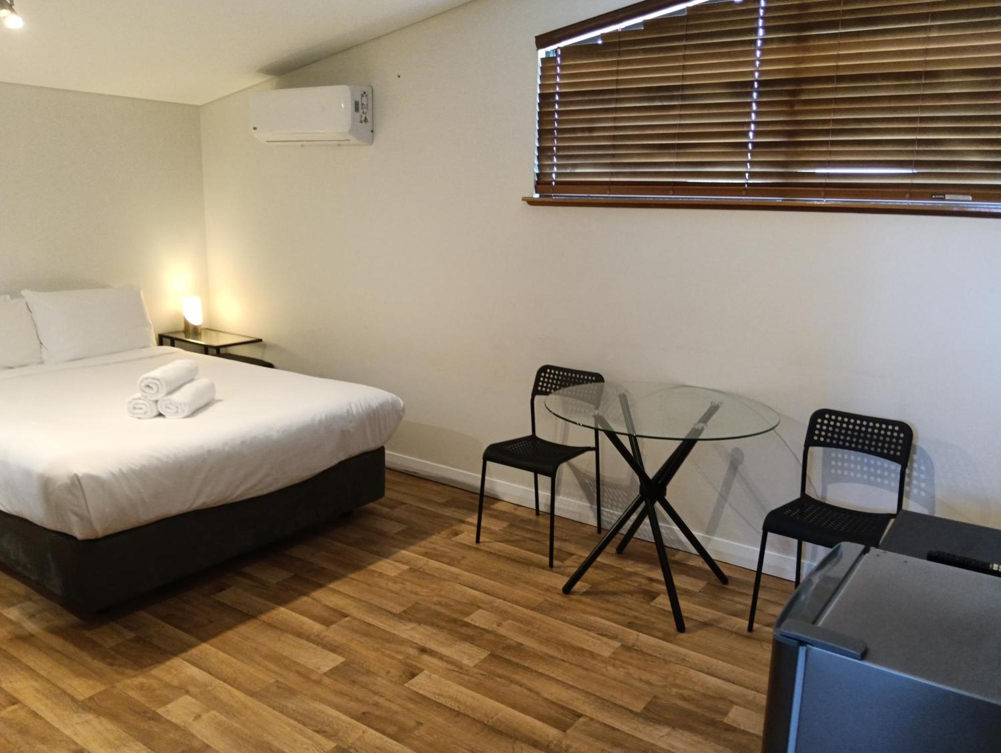 Dunsborough Apartments & Suites Экстерьер фото